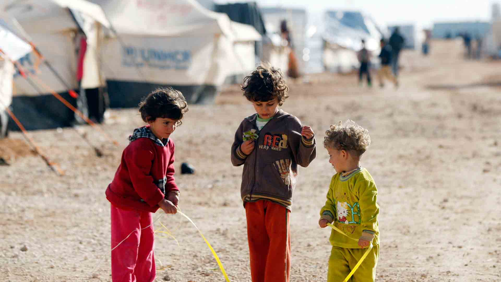 العفو الدولية: تركيا تعيد آلاف اللاجئين السوريين قسراً الى بلادهم