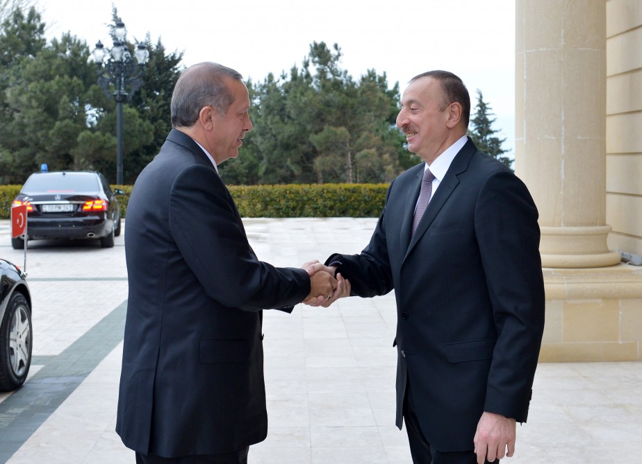 اردوغان يتعهد بدعم اذربيجان "حتى النهاية" ضد ارمينيا في قره باغ