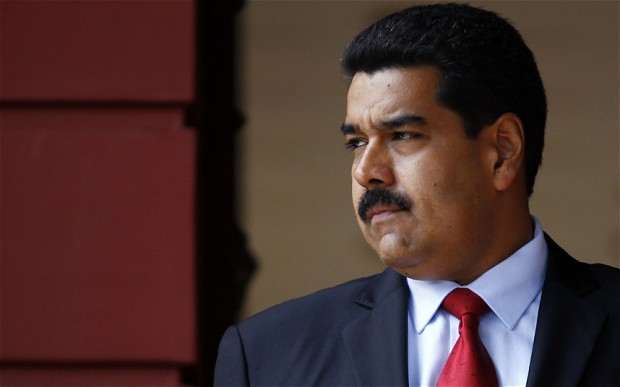 Oposición venezolana convoca a marcha para exigir activación de revocatorio contra Maduro