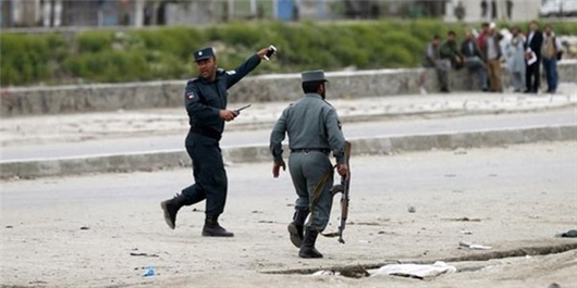 کشته شدن 8نیروی پلیس افغانستان توسط عضو نفوذی طالبان