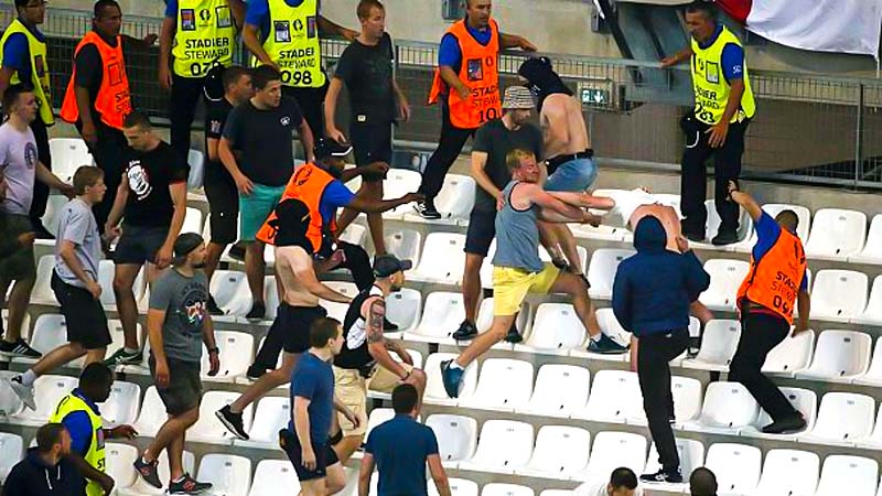 Russia Alerted to Disqualified if Fans Continue Making Trouble