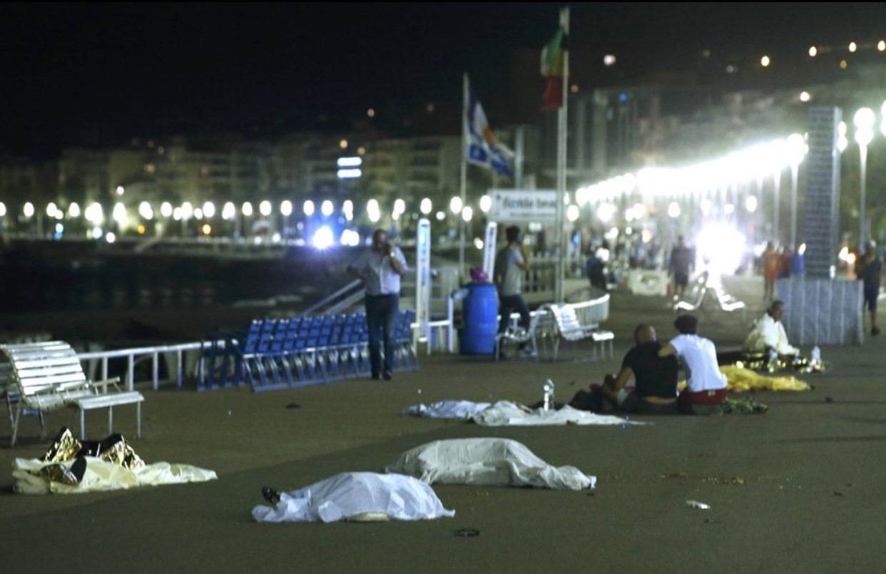 84 Killed in Nice  Terrorist Attack, France Extends State of Emergency