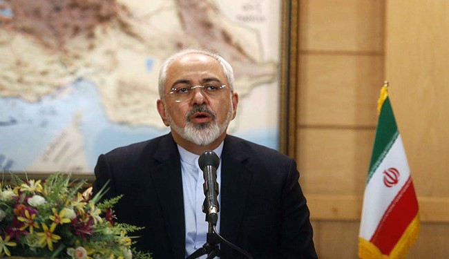 ظريف  يؤكد من أبوجا على وقوف طهران الى جانب نيجيربا ضد الارهاب