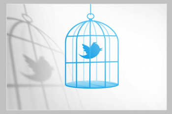 Bahraini Regime Clamps Down on Social Media, Internet Users