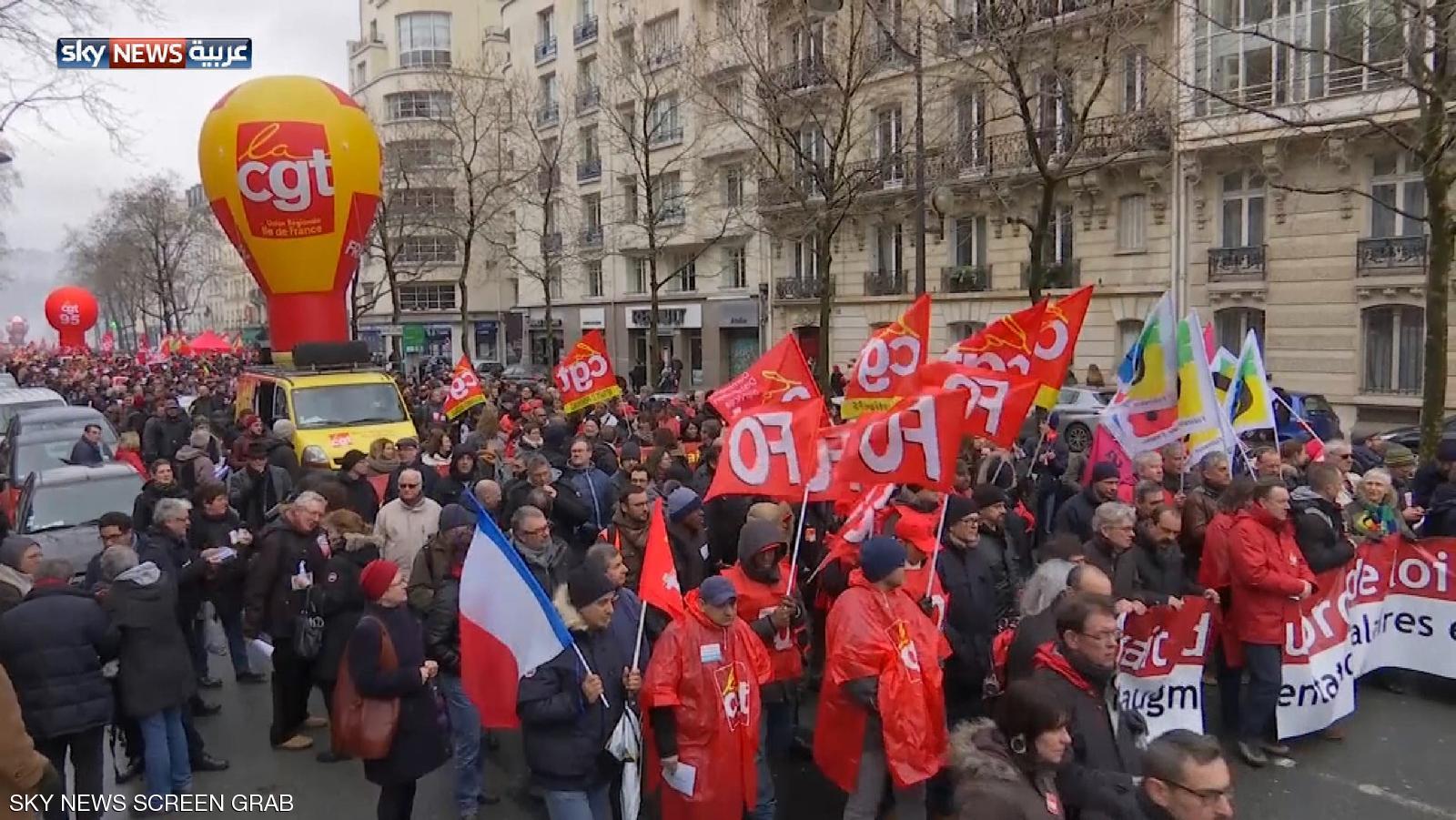 الحراك العمالي في فرنسا: أسبوعٌ من الإضرابات والتظاهرات الغاضبة
