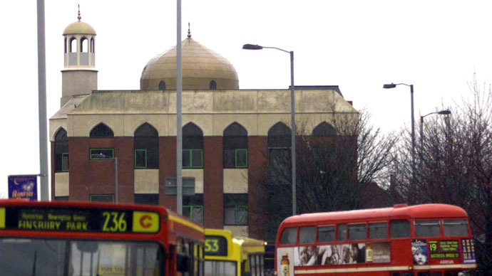 Multiple Mosques in London Threatened by Right Wing Terrorists