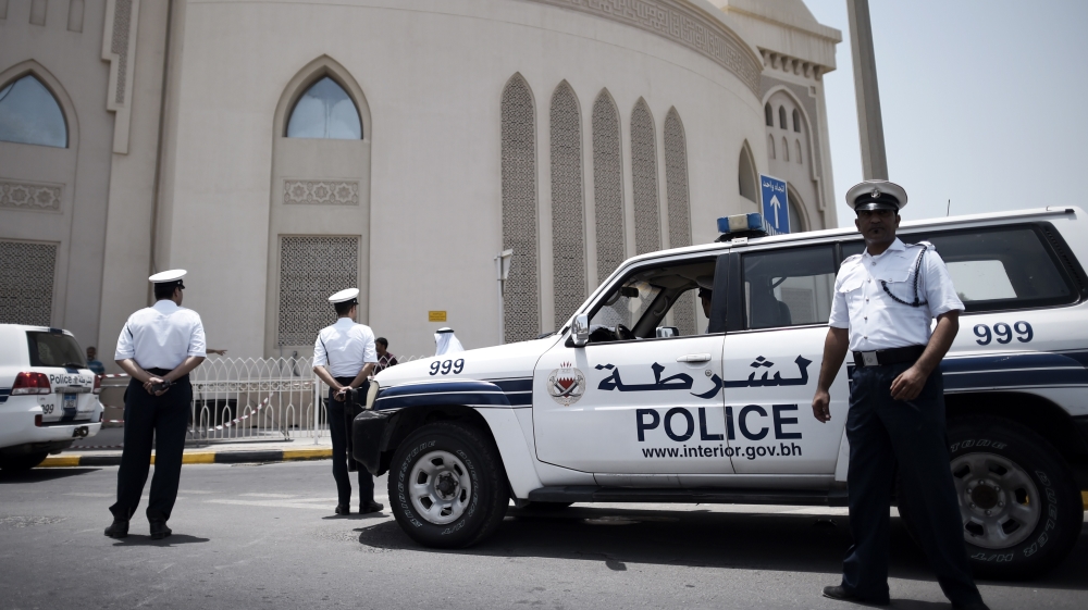 Policía británica entrena a agentes bahreiníes para reprimir marchas pacificas