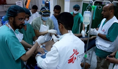 أطباء بلا حدود تجلي موظفيها من شمالي اليمن بعد استهداف طيران العدوان السعودي لأحد مستشفياتها