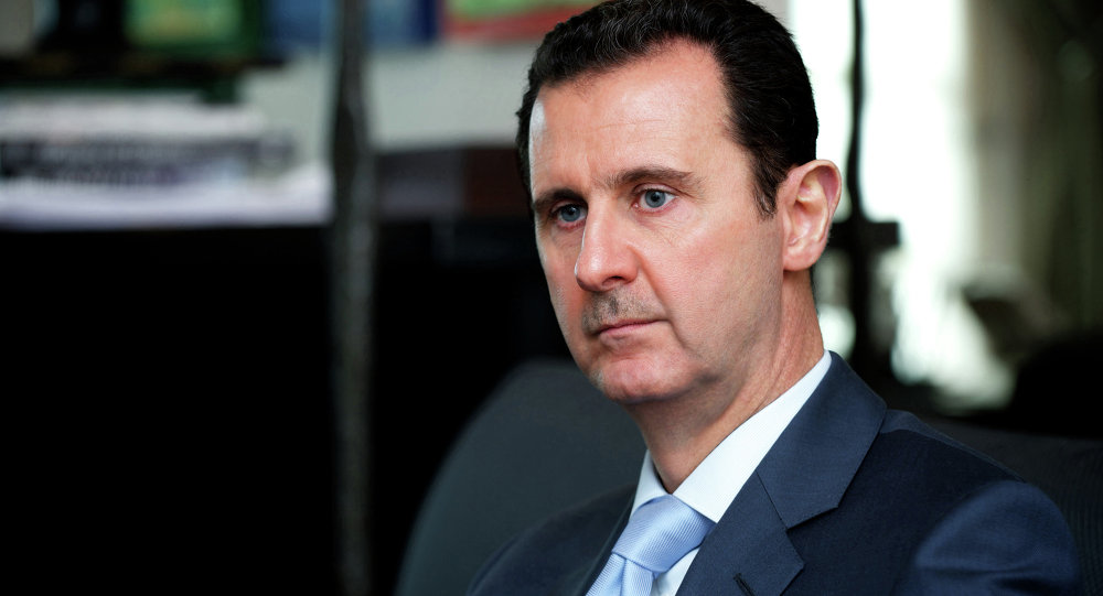 كاتب لبناني يؤكد سقوط أوهام رحيل الأسد وتقسيم سوريا