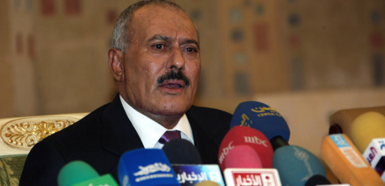 Saleh ofrece uso de bases yemeníes a Rusia para luchar contra el terrorismo
