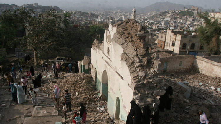 عشرات الضحايا اليمنيين في غارة سعودية على مديرية نهم