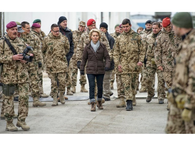 Germany Sends Troops to Fight ISIS Arms Smuggling