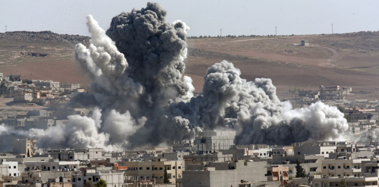 Al menos 62 muertos por ataques de EEUU contra posiciones del Ejército sirio
