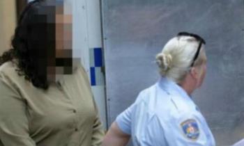 أم تقتل طفلها لأنه يشبه والده!