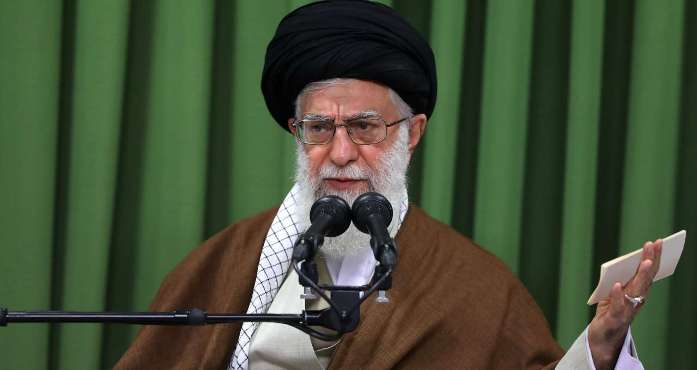 Líder iraní: Irán destrozará el acuerdo nuclear si la otra parte lo rompe