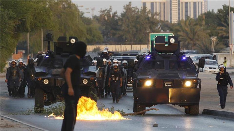 Bahrain Rulers Take Protesting Civilians to Military Court