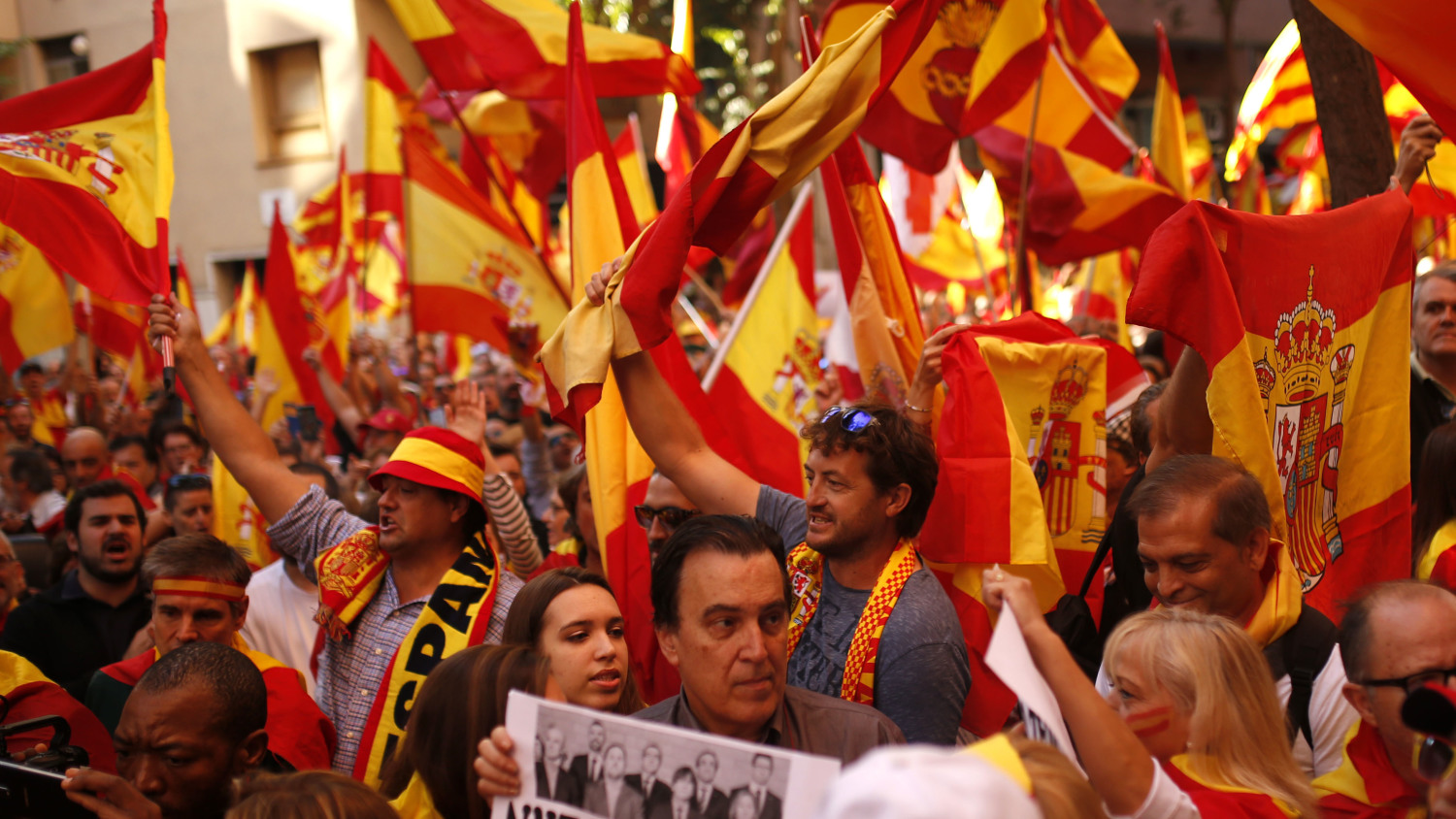 العراق يؤيد سياسة اسبانيا الصارمة تجاه إنفصال كتالونيا