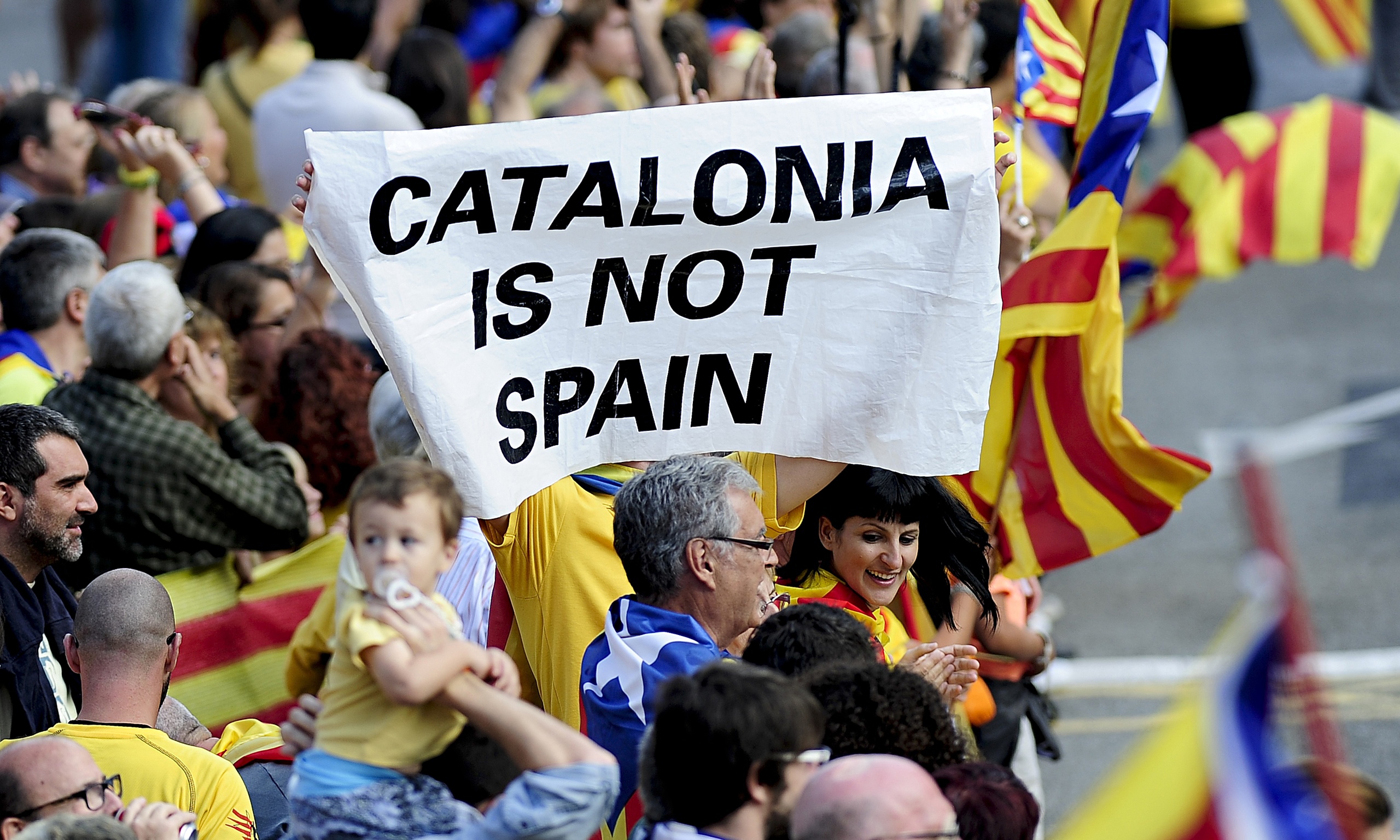 حكومة كتالونيا تكشف عن نسبة الذين أيدوا الاستقلال