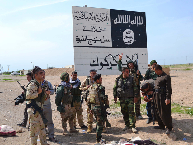 قوات البيشمركة الكردية ساعدت داعش على الفرار من الحويجة