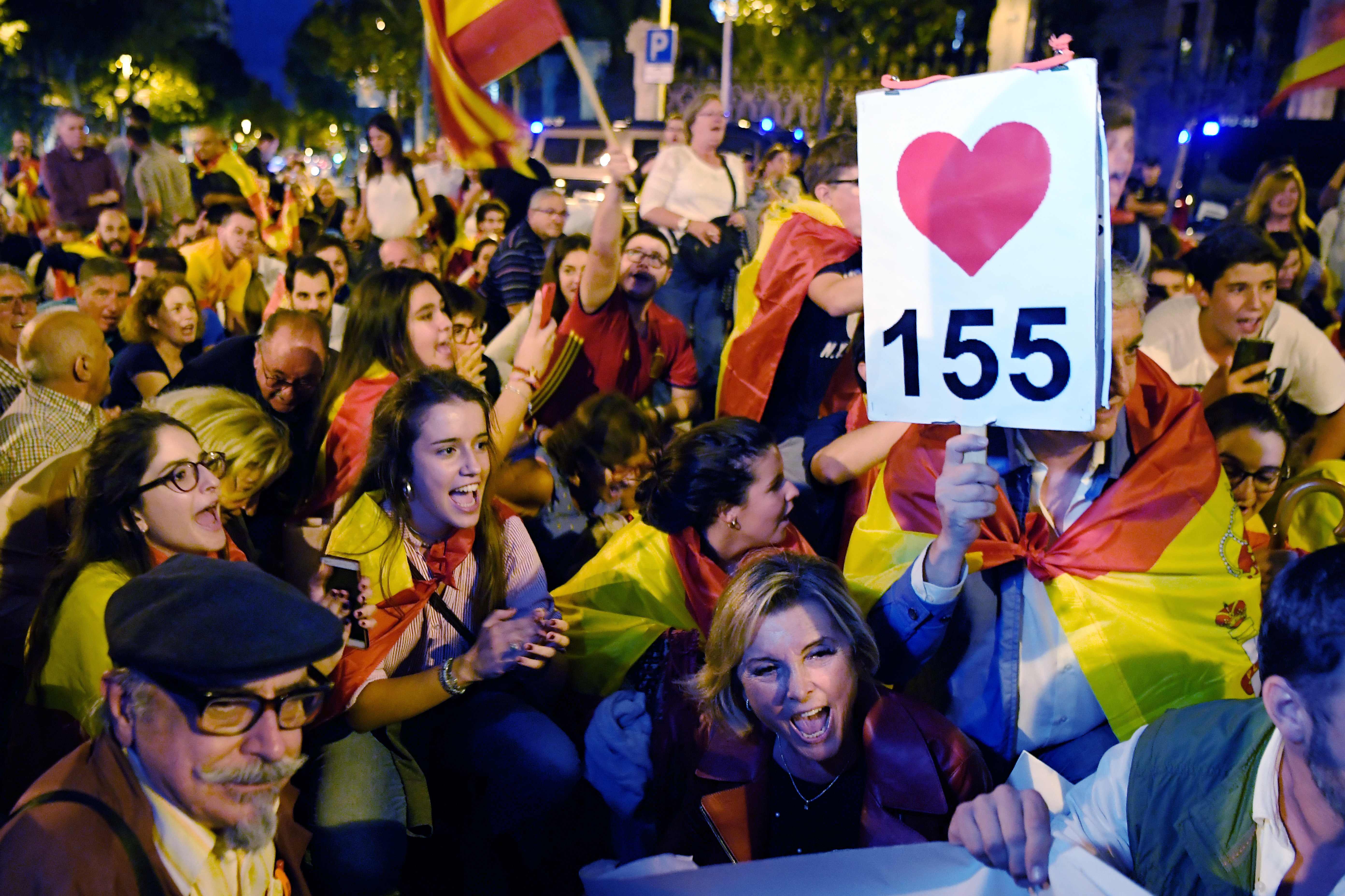 احتجاجات في كتالونيا ترفض الإنفصال عن إسبانيا