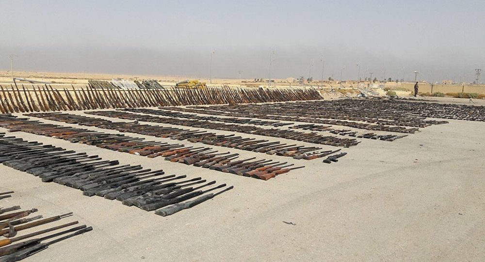 وكالة روسية: دعم عسكري أمريكي وغربي لـ"داعش" في معارك الصحراء