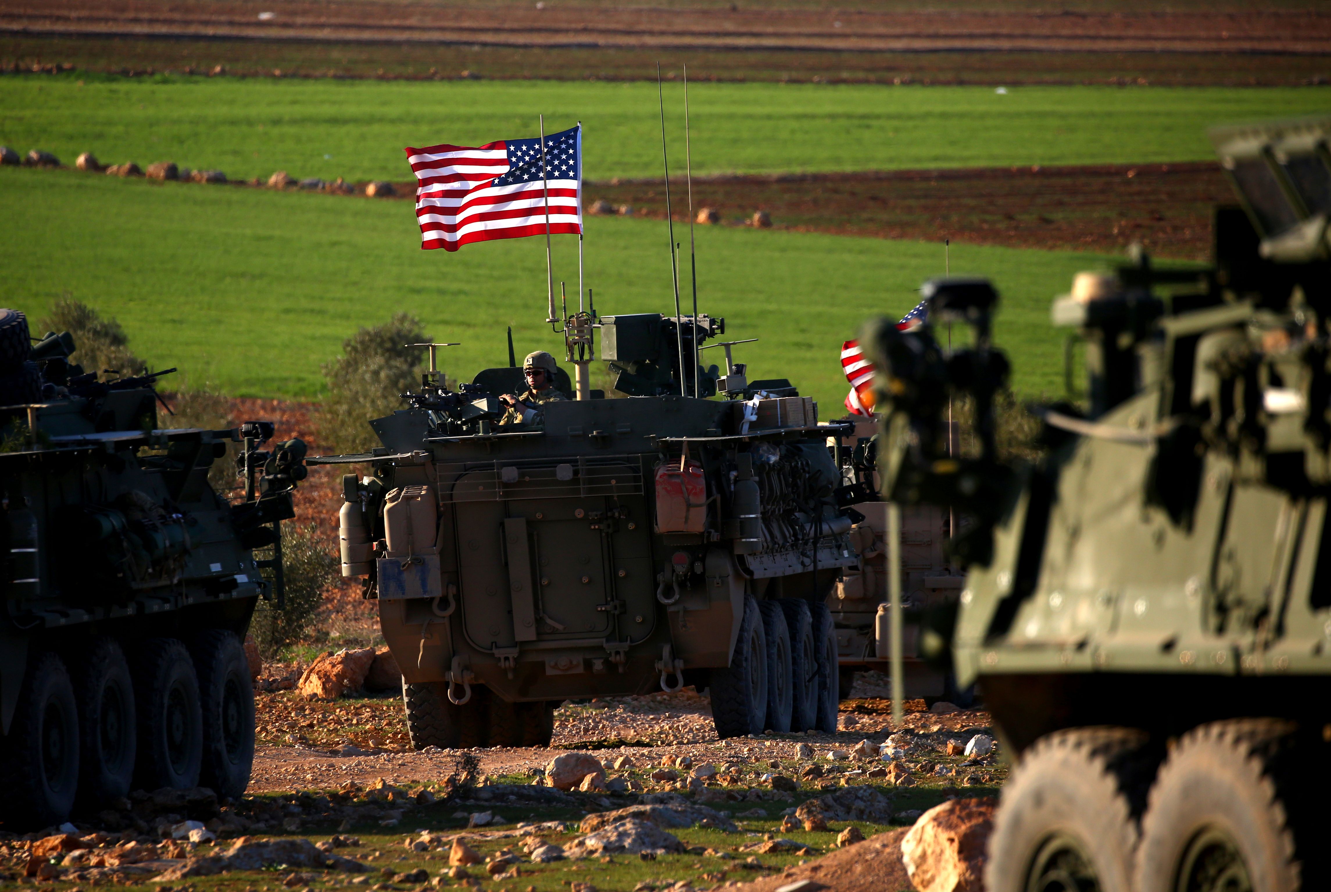 واشنطن: القوات الامريكية ستبقى في سوريا حتى بعد القضاء على داعش