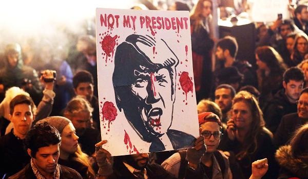 مظاهرات حاشدة في امريكا ضد ترامب مع بدء مراسم تنصيبه+صور