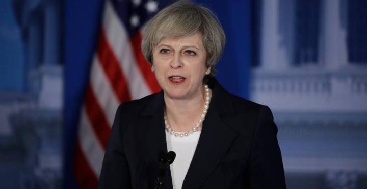 Primera ministra británica insta a EEUU a no retirarse del mundo