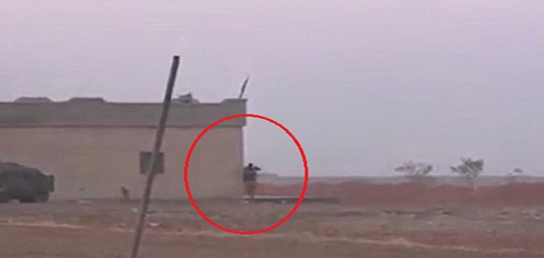 محاصرے کے بعد بیوقوف داعش نے کر دیا دھماکہ