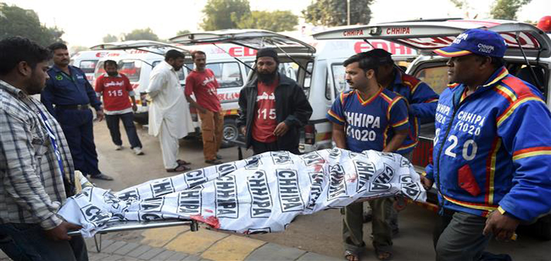 پاکستان، سیہون درگاہ حملے کی مذمت جاری، 100 سے زائد دہشت گرد ہلاک