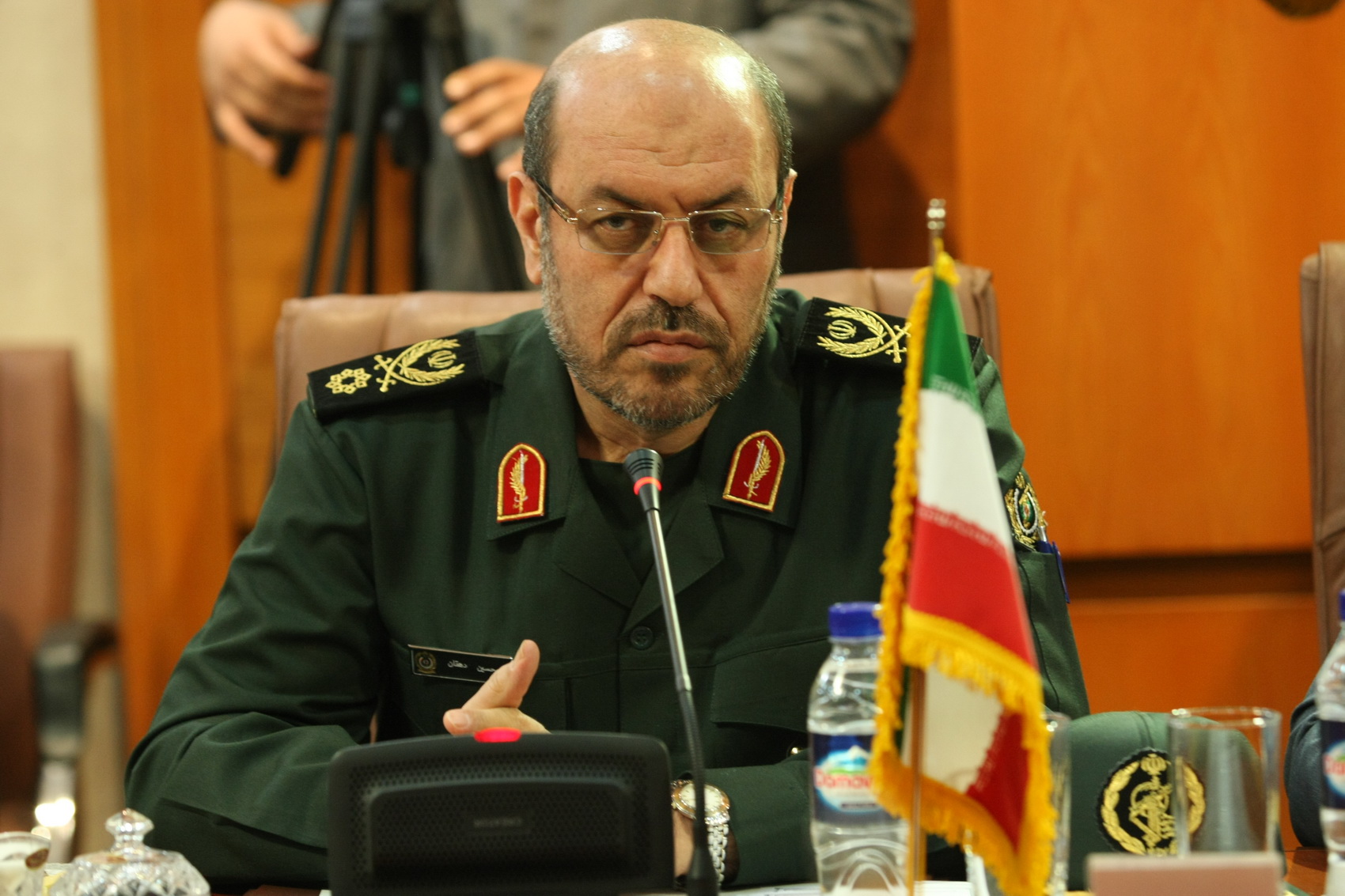 وزير الدفاع الايراني: أجرينا اختبار صاروخي مؤخراً، ولن نسمح لأي طرف أجنبي بالتدخل في أمورنا الدفاعية