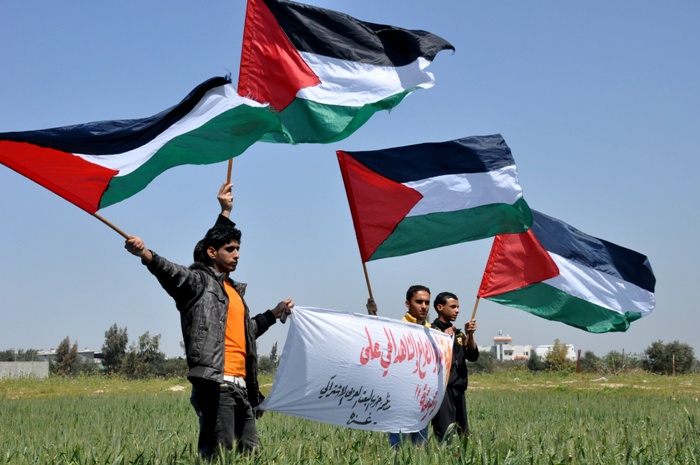 الفلسطينيون يحيون يوم الأرض بمزيج من القهر والأمل