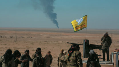 "قوات سوريا الديمقراطية" تسيطر على طريق الرقة- دير الزور
