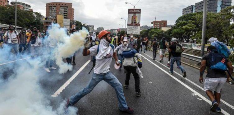 Ascienden a 21 los muertos por recientes violencias en Venezuela
