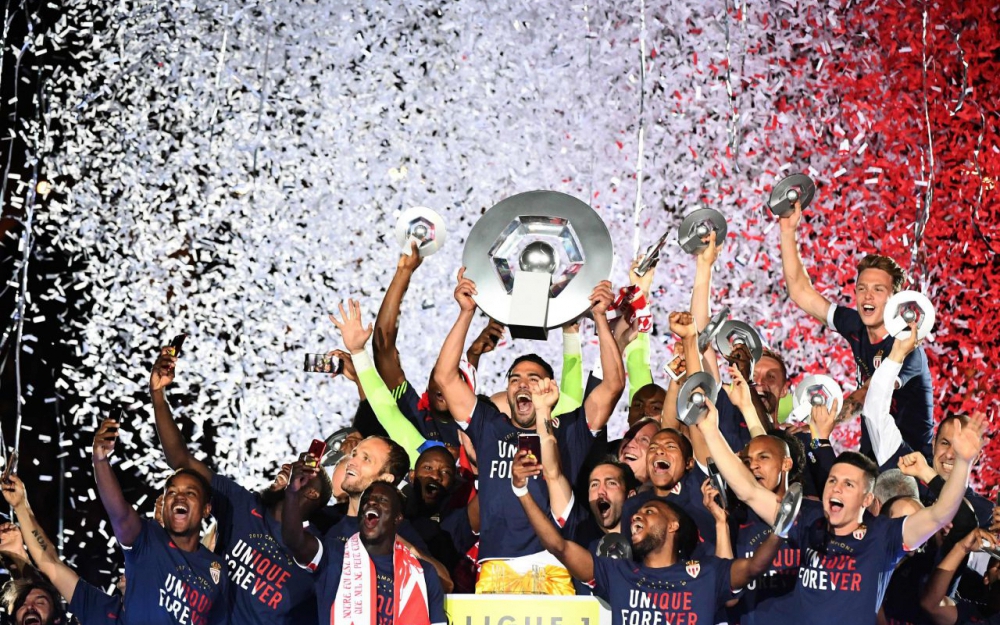 موناكو يحسم لقب الدوري بعد غياب 17 عاماً