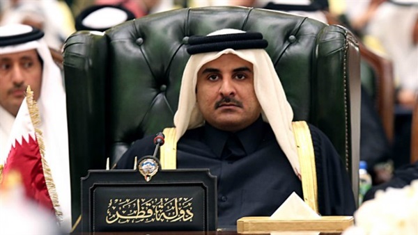 تصريحات أمير قطر تفجر العلاقات الخليجية، وصحف سعودية تشن حملة اعلامية على الدوحة