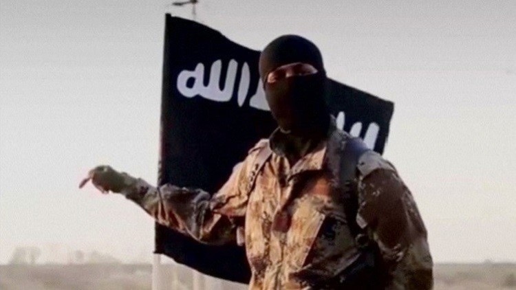 مقتل 15 شخصا بألغام في ريف الرقة.. والقضاء على قيادي داعشي شرق حلب