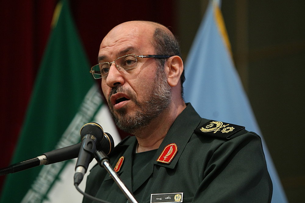 وزير الدفاع الإيراني: ليتذكر حكام السعودية مصير صدام