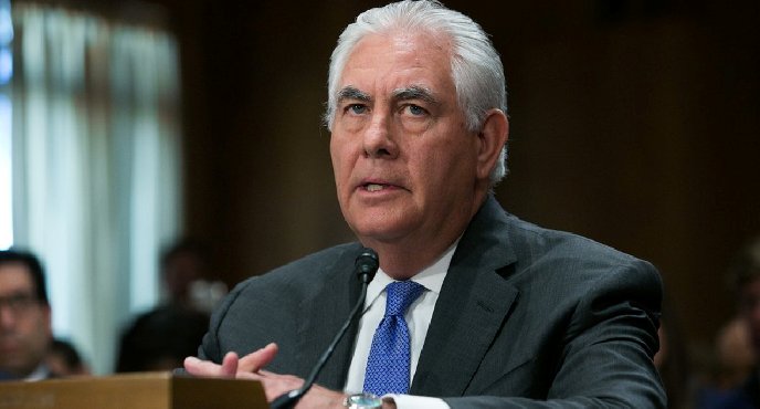 Tillerson: Apoyamos a elementos internos de Irán que buscan cambiar el sistema