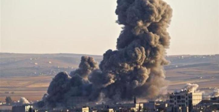 Ataques aéreos de EEUU dejan 43 civiles muertos en Al-Raqa