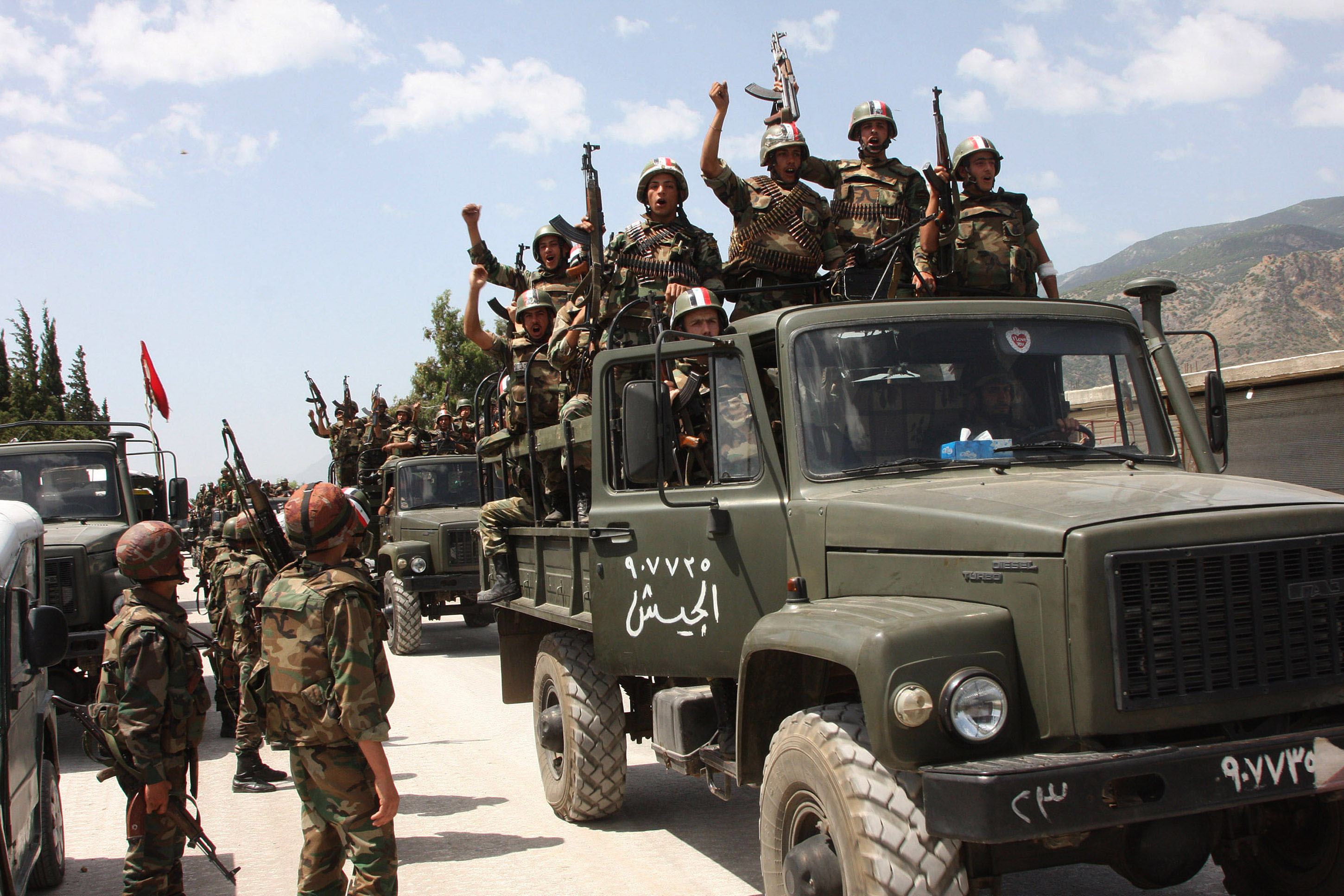 القوات السورية ترسل تعزيزات إلى الحدود مع الأردن