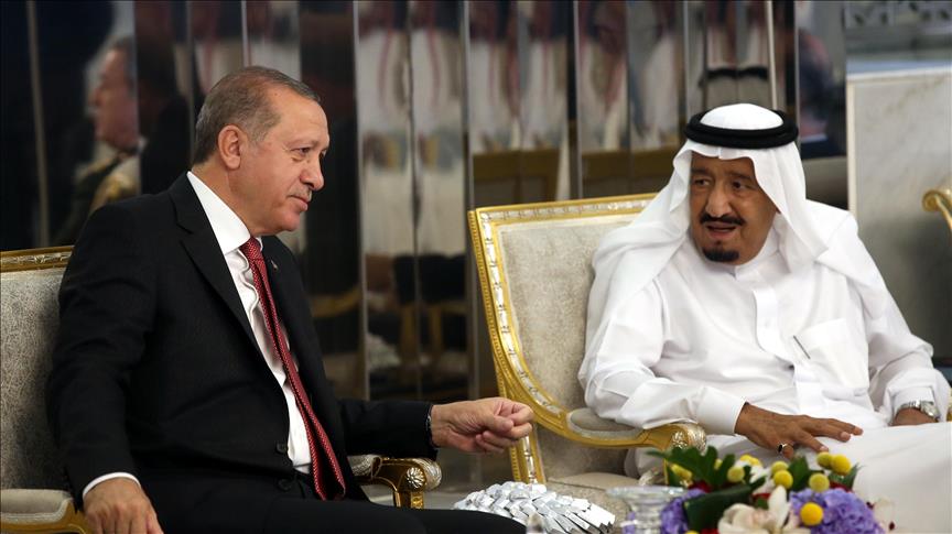 أردوغان في الرياض لبحث الأزمة القطرية