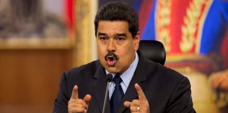 Maduro califica de “ilegal” el referéndum convocado por la oposición