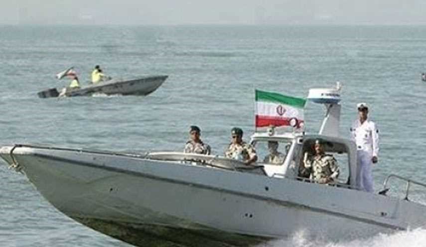 الحرس الثوري الايراني يوقف زورقا سعوديا ويعتقل طاقمه