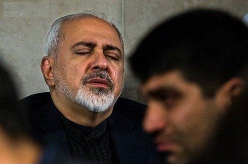 هكذا نعى وزير الخارجية الايراني الشهيد حججي+صورة