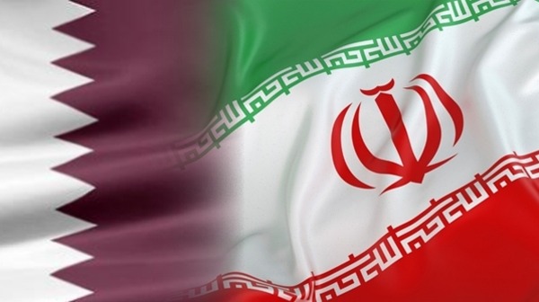 فايننشال تايمز: إحياء قطر لعلاقتها الدبلوماسية مع ايران يشير الى ظهور تحالف جديد