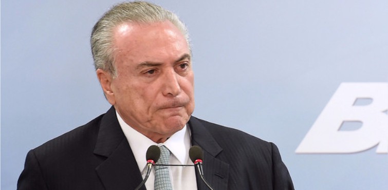 Congreso de Brasil rechaza denunciar a Temer por corrupción