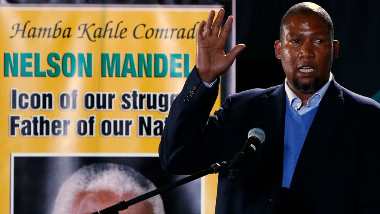 Mandela’s Grandson Urges Severing Ties with Israel, Commitment to Palestine