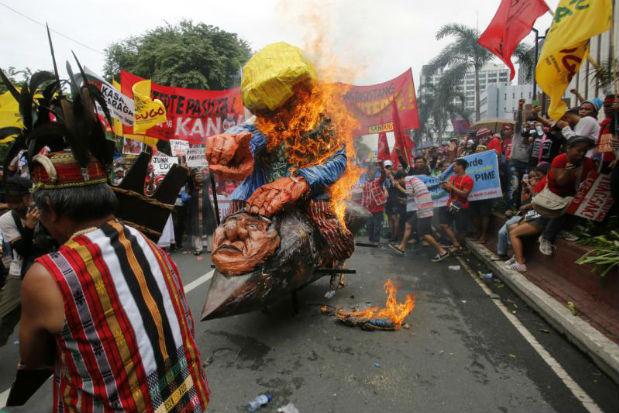 Protesters in Philippines Demand Withdrawal of US Forces