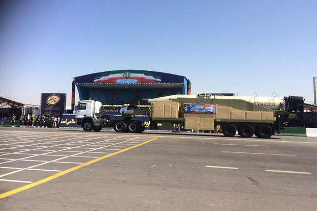 Iran Unveils Ballistic Missile in Annual Military Parade